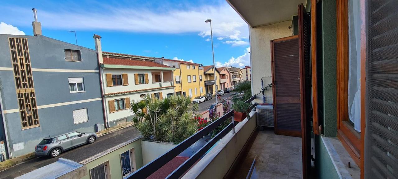 Em Holiday Apartment2 Quartu SantʼElena Exterior foto